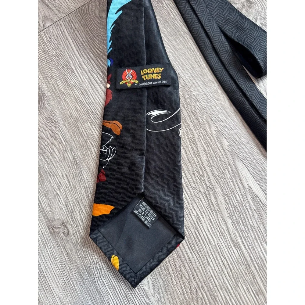 Looney Tunes Characters Black Silk Blend Men's Neck Tie 2000‎ Warner Bros